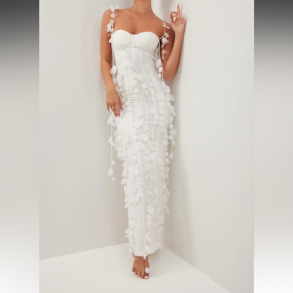 NWT Heiress Beverly Hills White Petal Linen Maxi size s